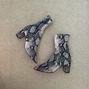 Stuart Weitzman Landry 75mm Booties in Roccia